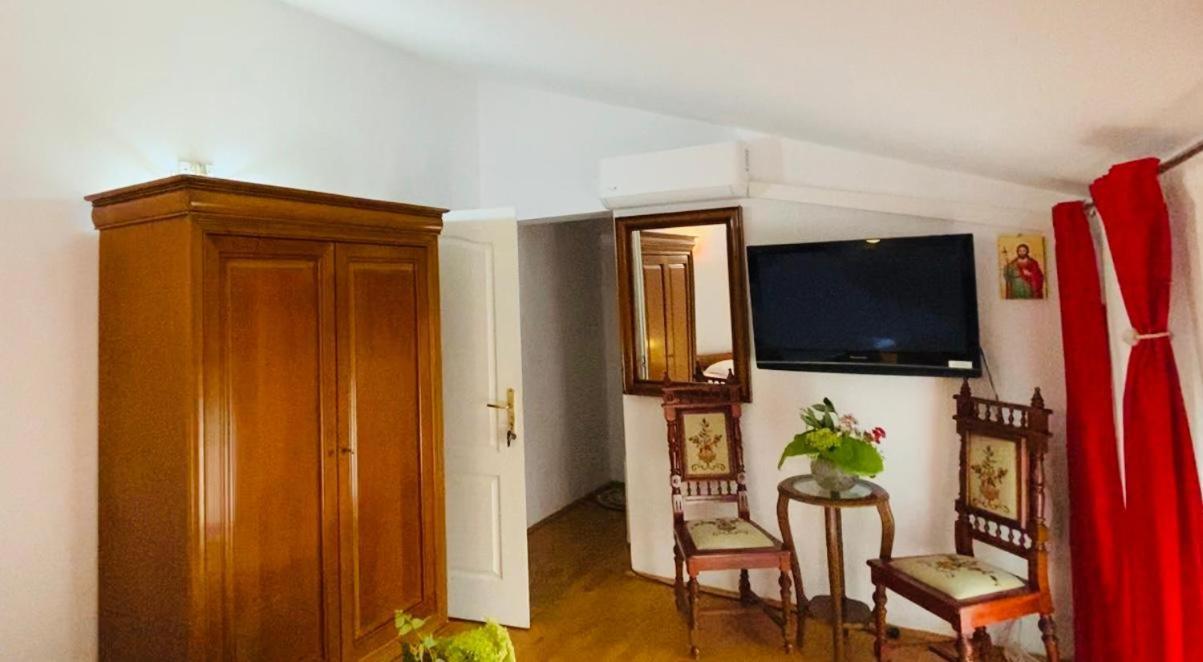Rapsodia Pension Sučava Exteriér fotografie