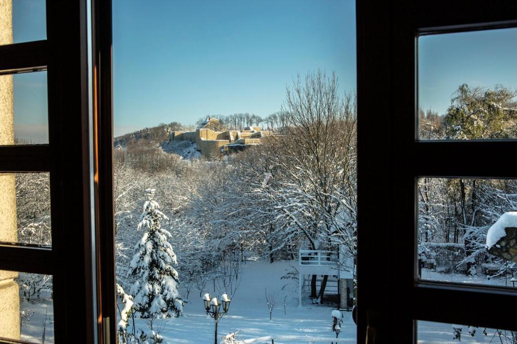 Rapsodia Pension Sučava Exteriér fotografie